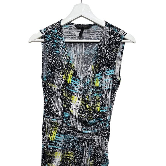 BCBGMAXAZRIA Abstract Print Ruched Sheath Dress XS - Picture 2 of 14